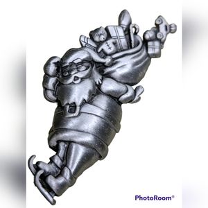 Santa Pewter Brooch